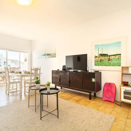 Apartamento B68 - Vista Mar Luz