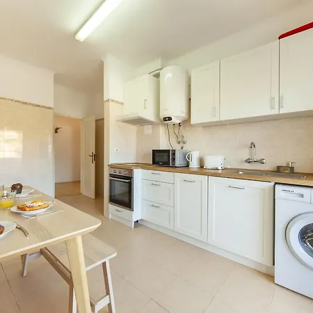 B68 - Vista Mar * Luz