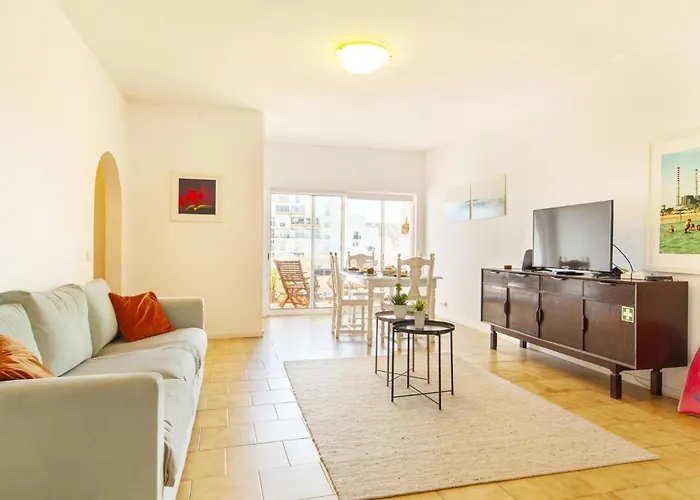 B68 - Vista Mar * Luz