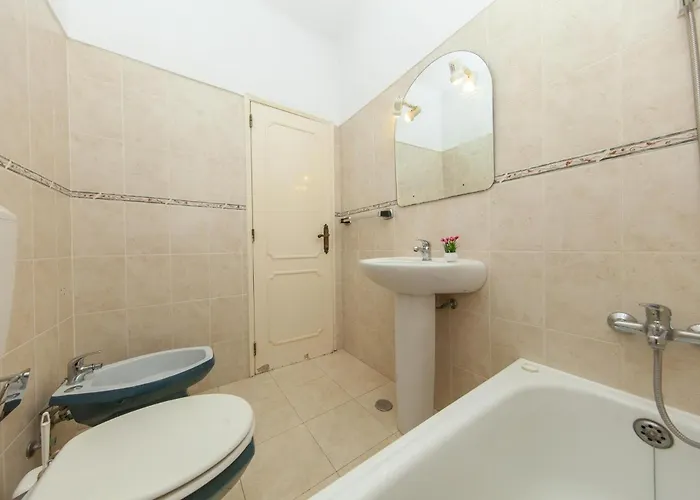 B68 - Vista Mar Apartment